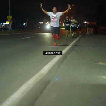 Runner Photo 7630657
