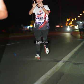 Runner Photo 7630660