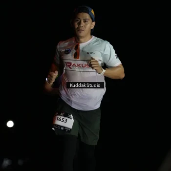 Runner Photo 7630672