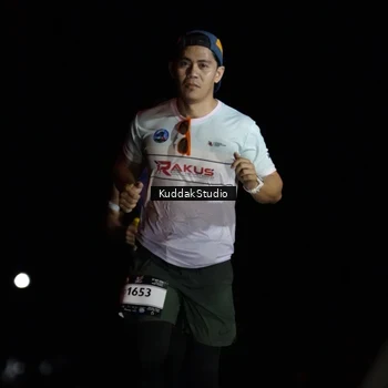 Runner Photo 7630677