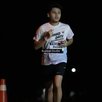 Runner Photo 7630705