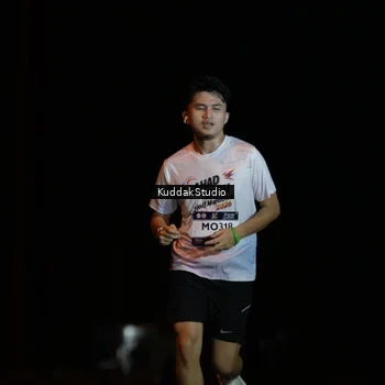 Runner Photo 7630710