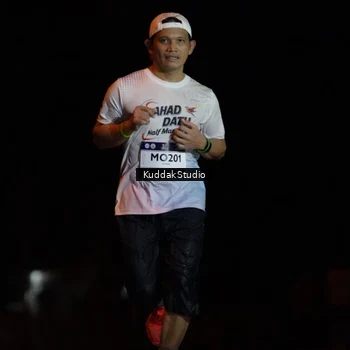 Runner Photo 7630732