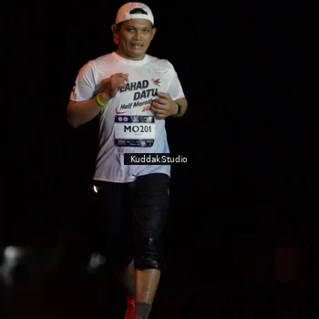 Runner Photo 7630733