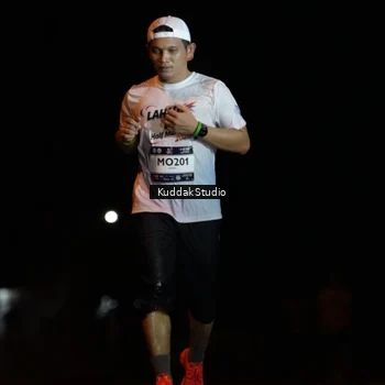 Runner Photo 7630734