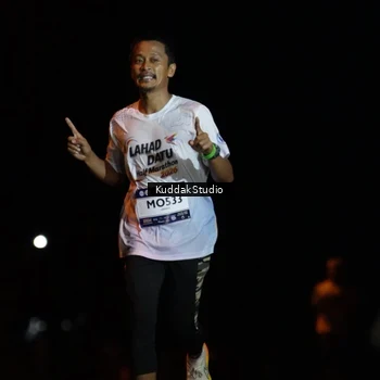 Runner Photo 7630746