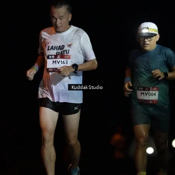 Runner Photo 7630765