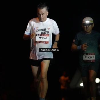 Runner Photo 7630766