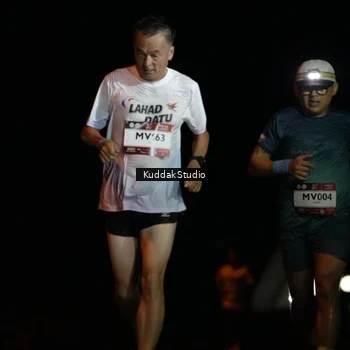 Runner Photo 7630767