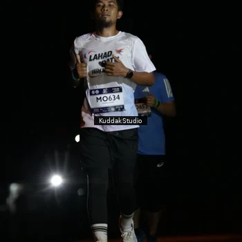 Runner Photo 7630792