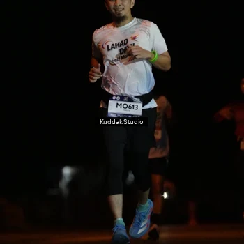 Runner Photo 7630859