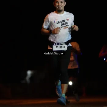 Runner Photo 7630861