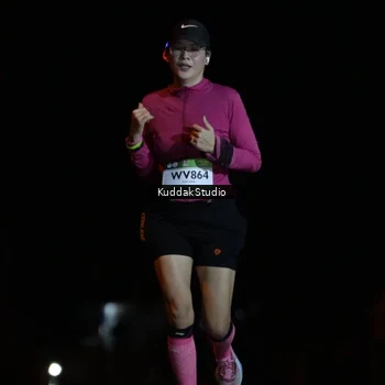 Runner Photo 7630891