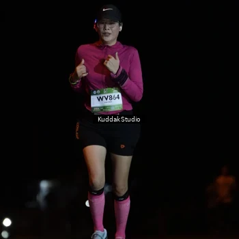 Runner Photo 7630898