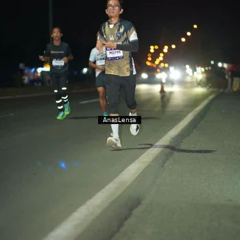 Runner Photo 7630938