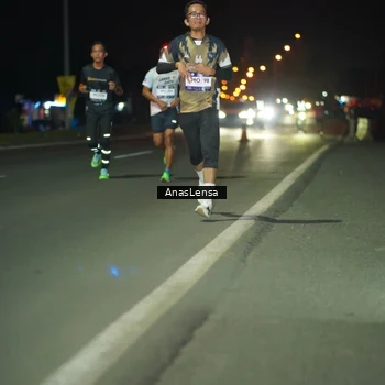 Runner Photo 7630939