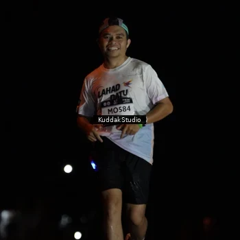 Runner Photo 7630959