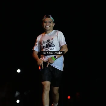 Runner Photo 7630970