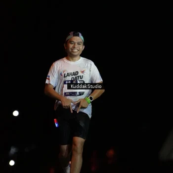 Runner Photo 7630973
