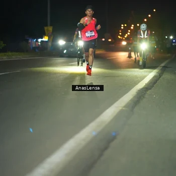 Runner Photo 7630989