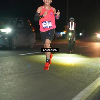 Runner Photo 7631003