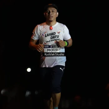 Runner Photo 7631009