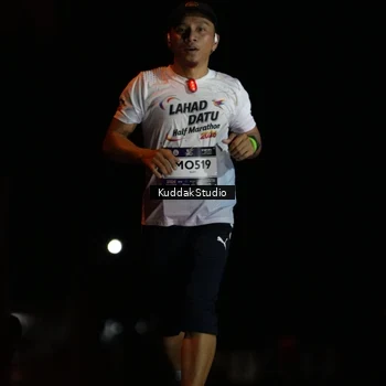 Runner Photo 7631011