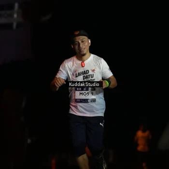 Runner Photo 7631018