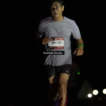 Runner Photo 7631051