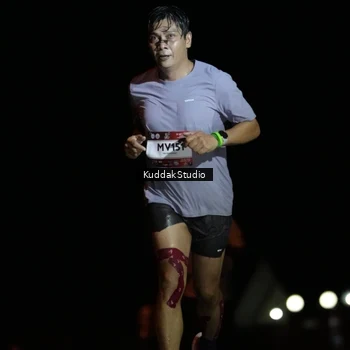 Runner Photo 7631057
