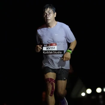 Runner Photo 7631059