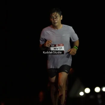 Runner Photo 7631068