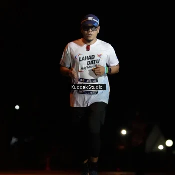 Runner Photo 7631130