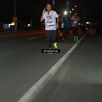 Runner Photo 7631133