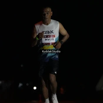 Runner Photo 7631153