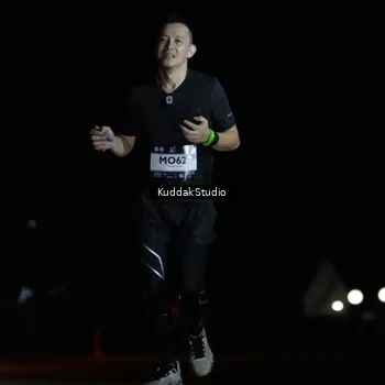 Runner Photo 7631163