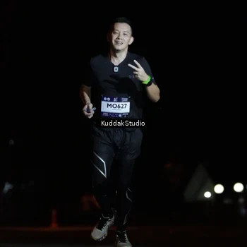 Runner Photo 7631165