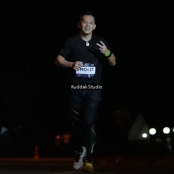 Runner Photo 7631169
