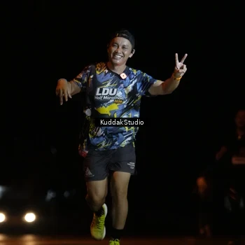 Runner Photo 7631171