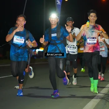 Runner Photo 7631195