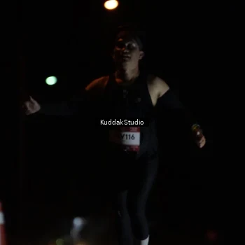 Runner Photo 7631215