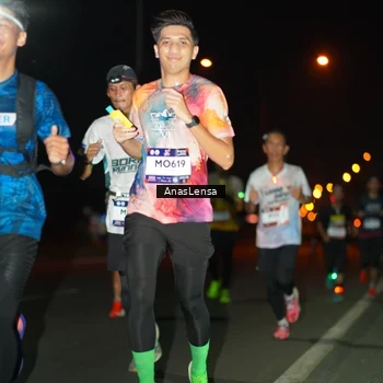 Runner Photo 7631242