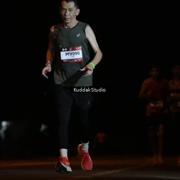 Runner Photo 7631278