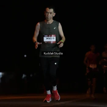 Runner Photo 7631282