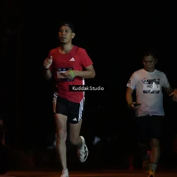 Runner Photo 7631293