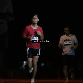 Runner Photo 7631296