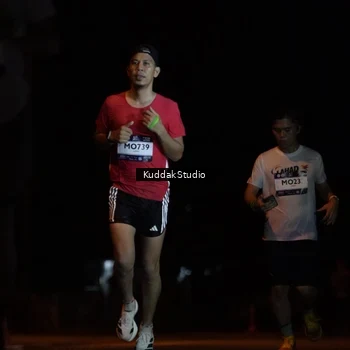Runner Photo 7631297