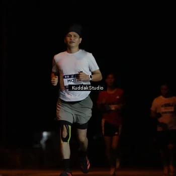 Runner Photo 7631301