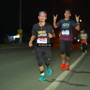 Runner Photo 7631306