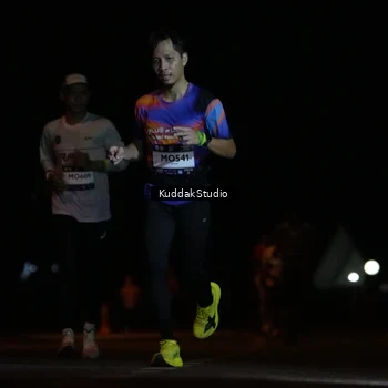 Runner Photo 7631324
